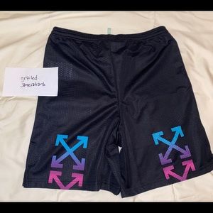 Off-White Gradient Mesh Shorts (Size M) • NWOT